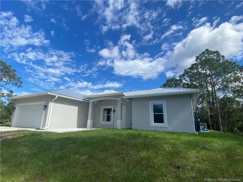 10484 NW 5th Terrace Okeechobee FL 34972