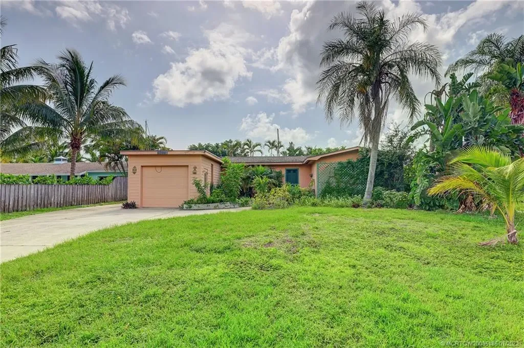 1289 SW Seahawk Way Palm City FL 34990