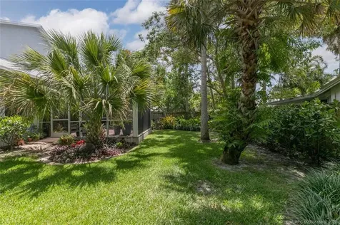 1015 SW Flora Belle Lane Stuart FL 34994