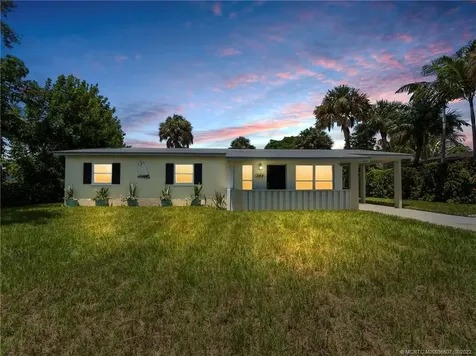 3144 NE Highland Avenue Jensen Beach FL 34957