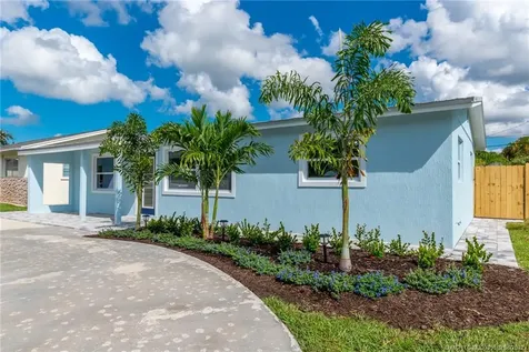 2377 SE Harrison Street Stuart FL 34997