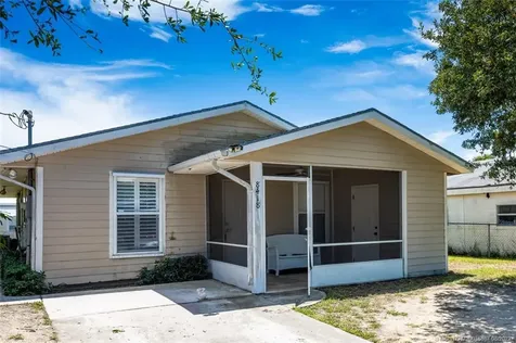 8418 SE Begonia Way Hobe Sound FL 33455