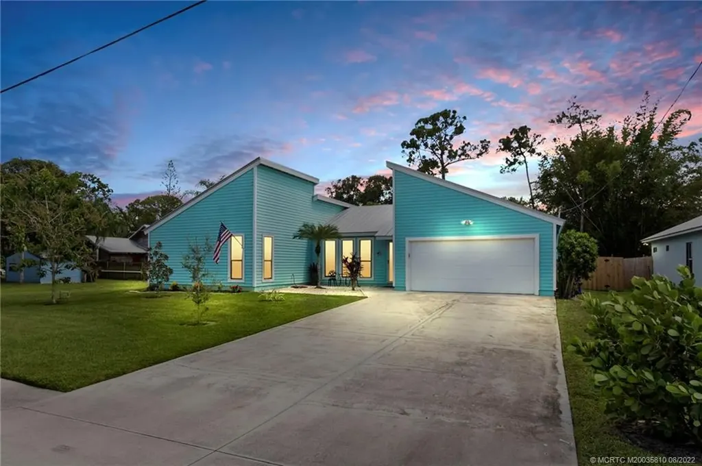 1128 SW 28th Street Palm City FL 34990