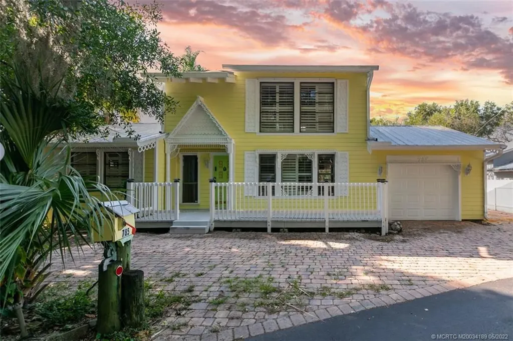 785 SW Rustic Circle Stuart FL 34997