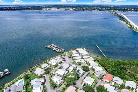 3970 NE Breakwater Drive Jensen Beach FL 34957