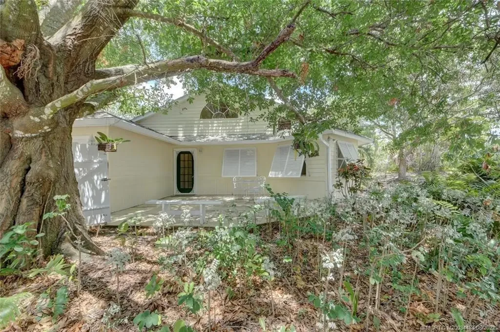 1301 SW Vizcaya Circle Palm City FL 34990