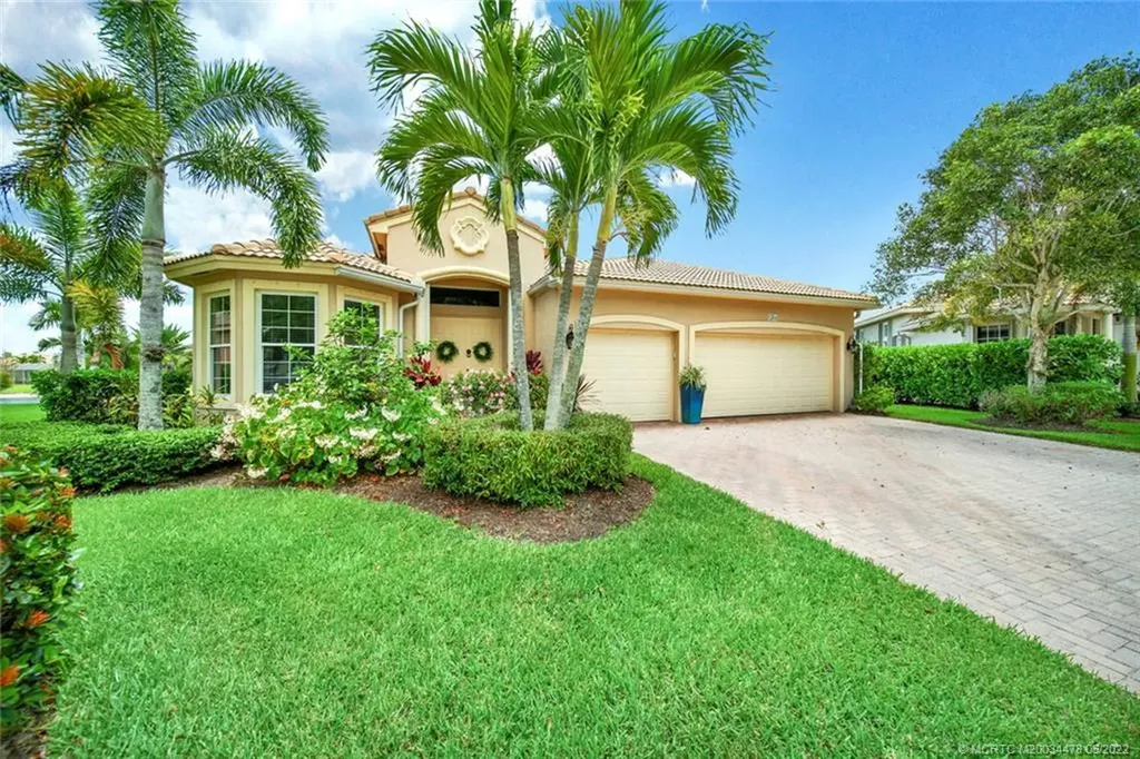 1264 SE Illusion Isle Way Stuart FL 34997