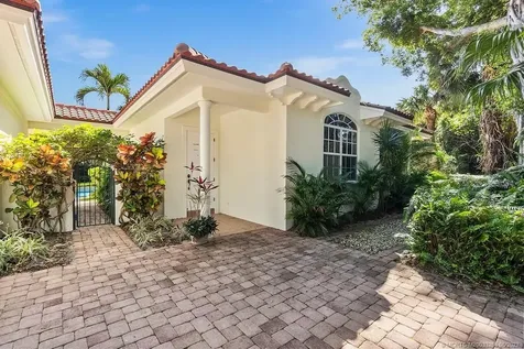19 NE Lofting Way Stuart FL 34996
