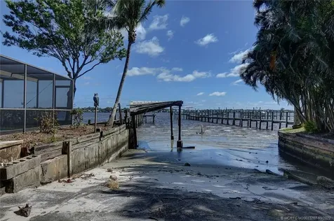 2034 SW Mockingbird Lane Palm City FL 34990