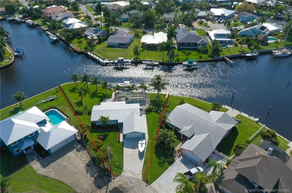 1674 SW Boatswain Place Palm City FL 34990