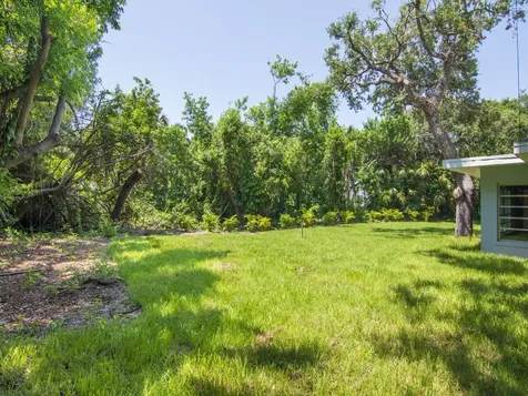 1475 Pelican Lane Vero Beach FL 32963