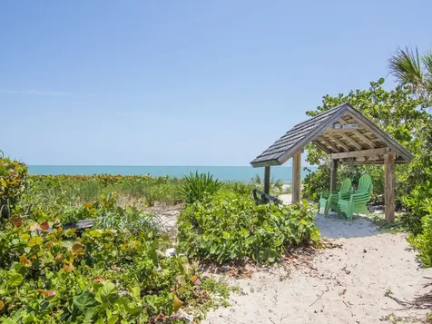 1475 Pelican Lane Vero Beach FL 32963