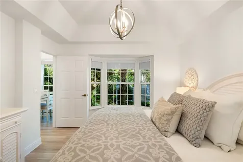1385 Winding Oaks Circle W Vero Beach FL 32963