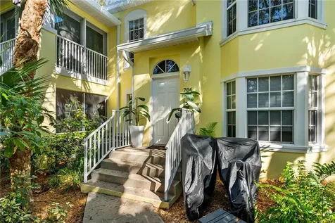 1385 Winding Oaks Circle W Vero Beach FL 32963