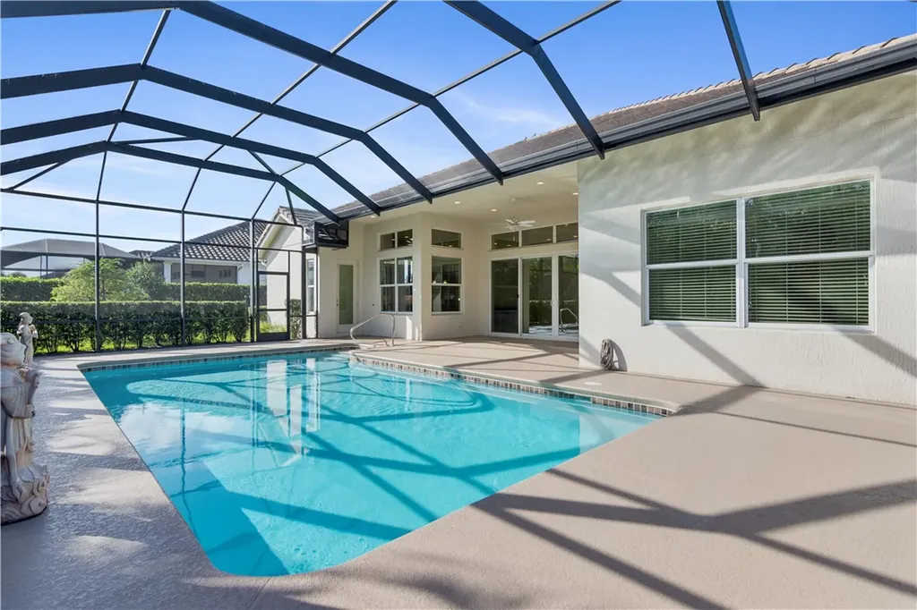 400 Sapphire Way SW Vero Beach FL 32968