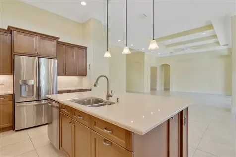 400 Sapphire Way SW Vero Beach FL 32968