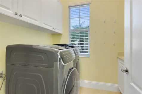400 Sapphire Way SW Vero Beach FL 32968