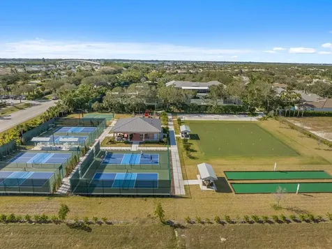 80 Caribe Way Vero Beach FL 32963