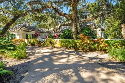 251 Johns Island Drive Vero Beach FL 32963
