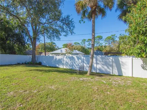 1123 38th Avenue SW Vero Beach FL 32968