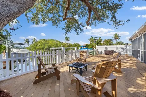 45 Sovereign Way Hutchinson Island FL 34949