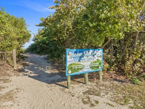 45 Sovereign Way Hutchinson Island FL 34949