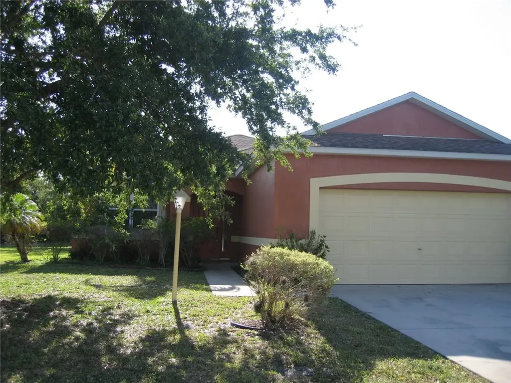4790 48th Avenue Vero Beach FL 32967