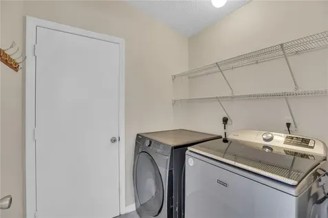 1051 S 13th Square Vero Beach FL 32960