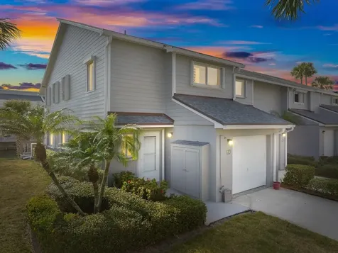4949 N Highway A1a Fort Pierce FL 34949