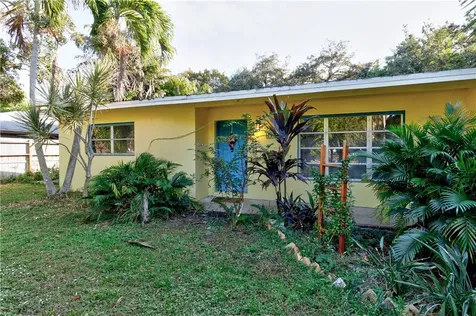 711 19th Street Vero Beach FL 32960