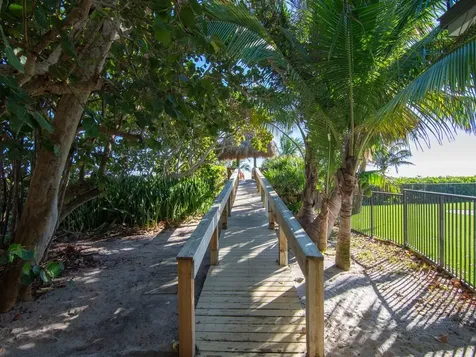 2246 Magans Ocean Walk Vero Beach FL 32963