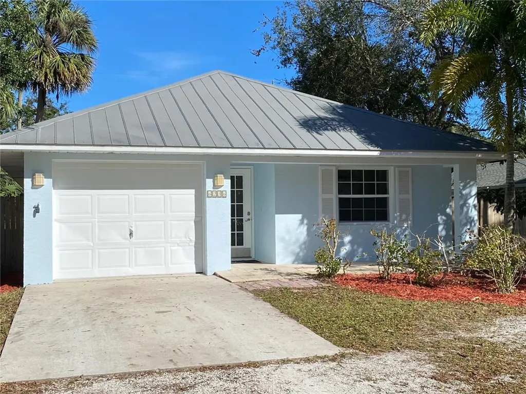6236 6th Street Vero Beach FL 32968