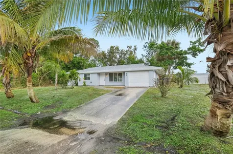 2325 SE Seafury Lane Port St. Lucie FL 34952