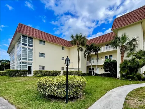 5400 A1a Highway Vero Beach FL 32963