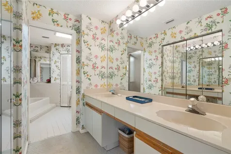 8725 Lakeside Boulevard Vero Beach FL 32963