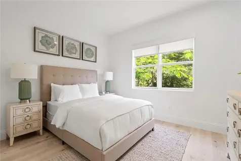 20 Strand Drive Vero Beach FL 32963