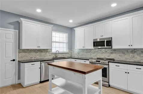 605 E Pointe Court SW Vero Beach FL 32962