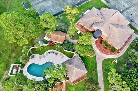 605 E Pointe Court SW Vero Beach FL 32962