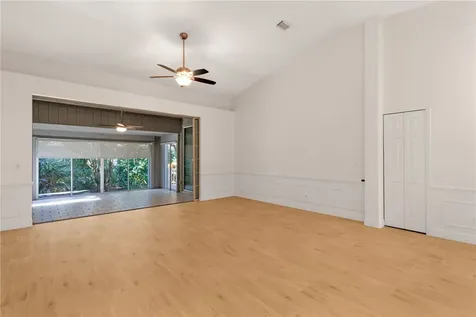 605 E Pointe Court SW Vero Beach FL 32962