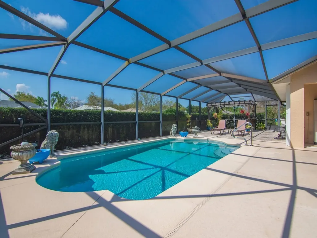 120 35th Square SW Vero Beach FL 32968