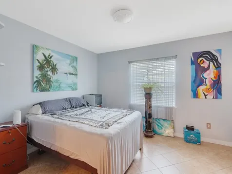 120 35th Square SW Vero Beach FL 32968