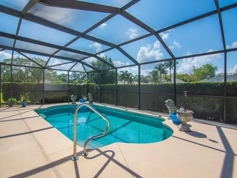 120 35th Square SW Vero Beach FL 32968