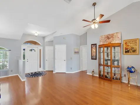 120 35th Square SW Vero Beach FL 32968