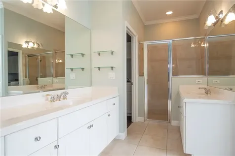 325 40th Court SW Vero Beach FL 32968