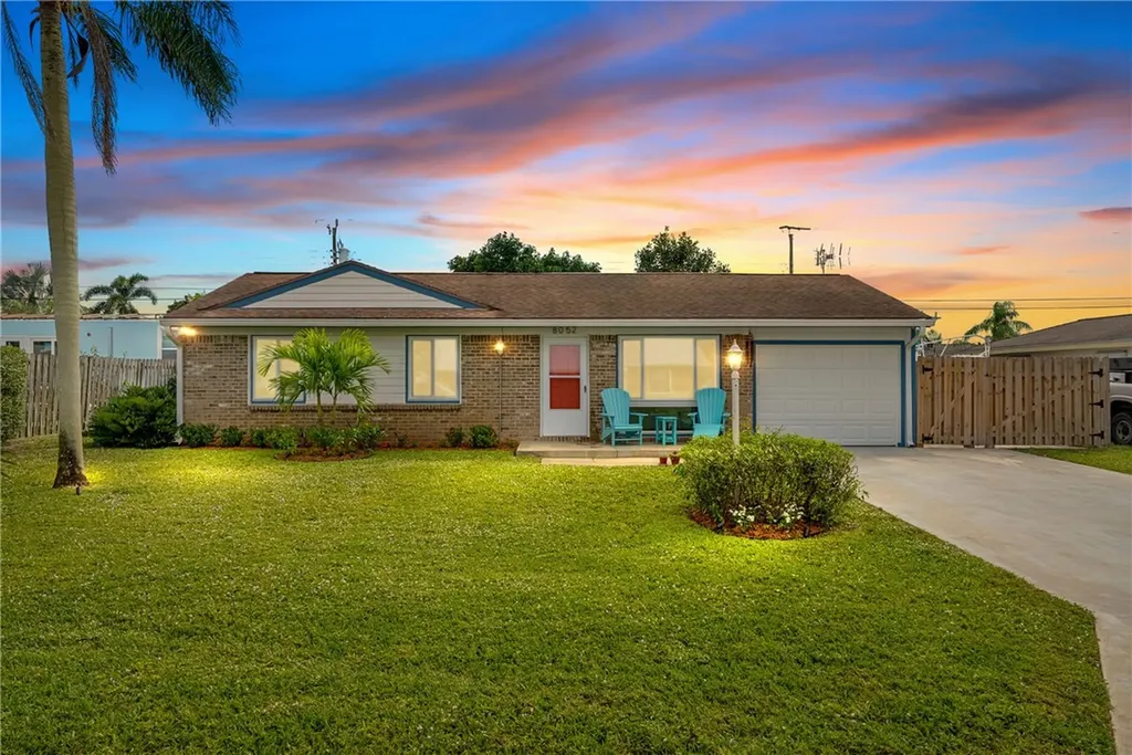 8052 SE Evergreen Street Hobe Sound FL 33455