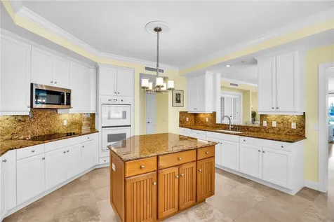 9019 Somerset Bay Lane Vero Beach FL 32963