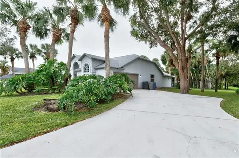 365 32nd Avenue SW Vero Beach FL 32968