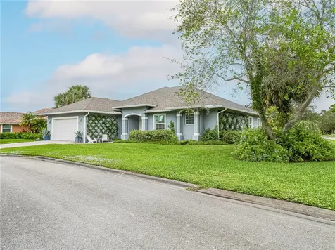 4770 66th Lane Vero Beach FL 32967