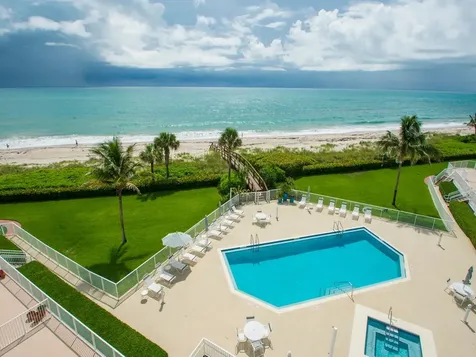 2700 Ocean Drive Vero Beach FL 32963