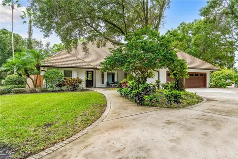 5500 Bent Pine Drive Vero Beach FL 32967